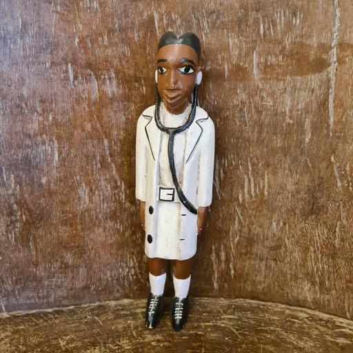 Colonial Figure
